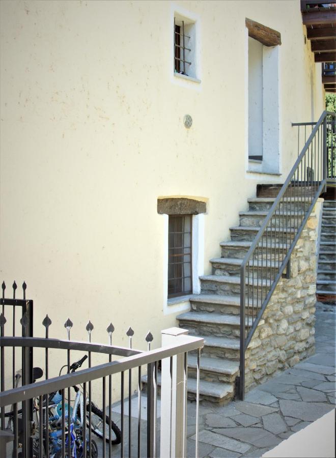 Appartamento Chez Martin Aosta Esterno foto
